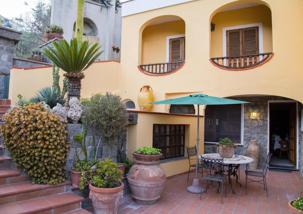 Villa Paradiso Sant'Angelo  Eksteriør billede