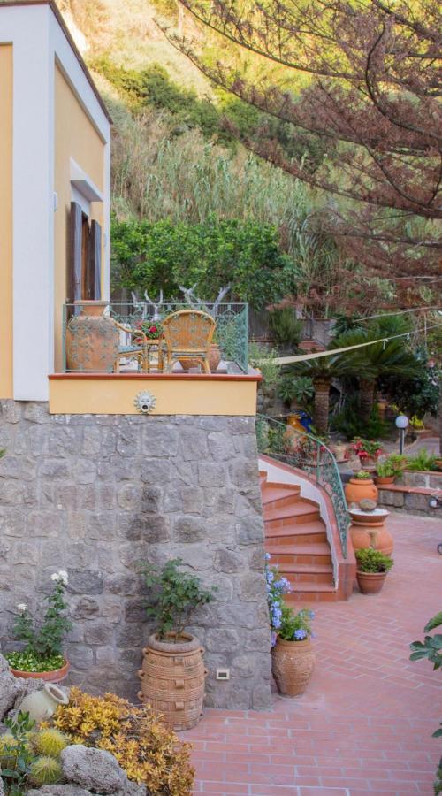 Villa Paradiso Sant'Angelo  Eksteriør billede
